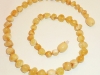 thumbs white v cilibarske ogrlice za bebe Galerija